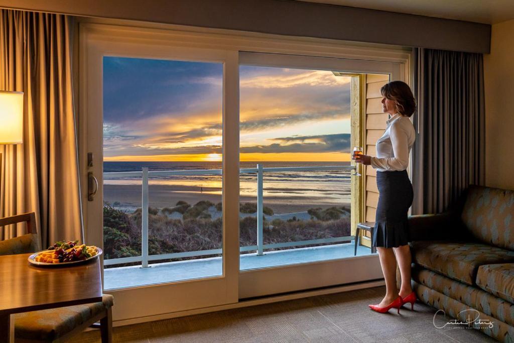 Driftwood Shores Resort Флоренс Экстерьер фото