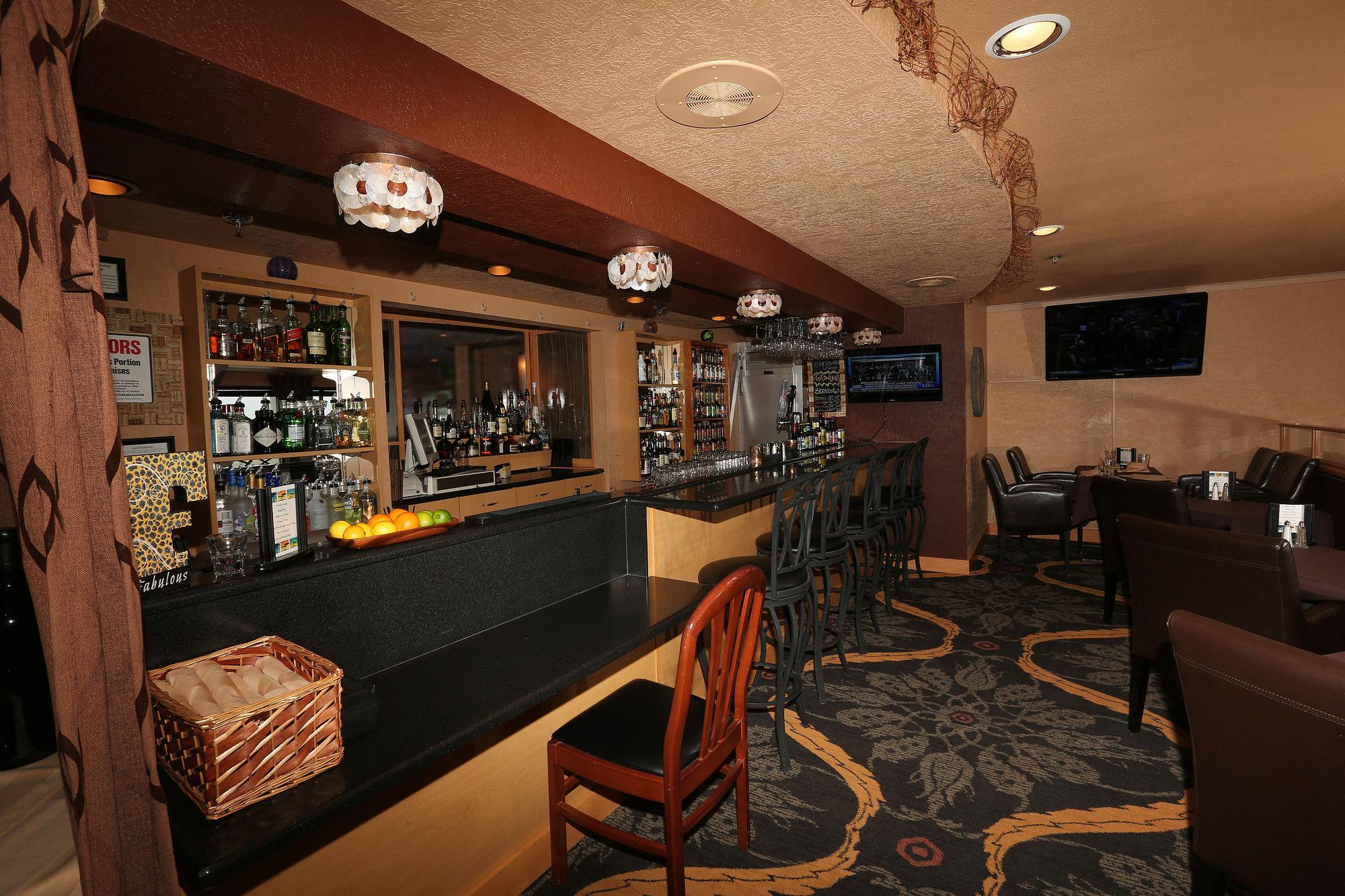 Driftwood Shores Resort Флоренс Экстерьер фото