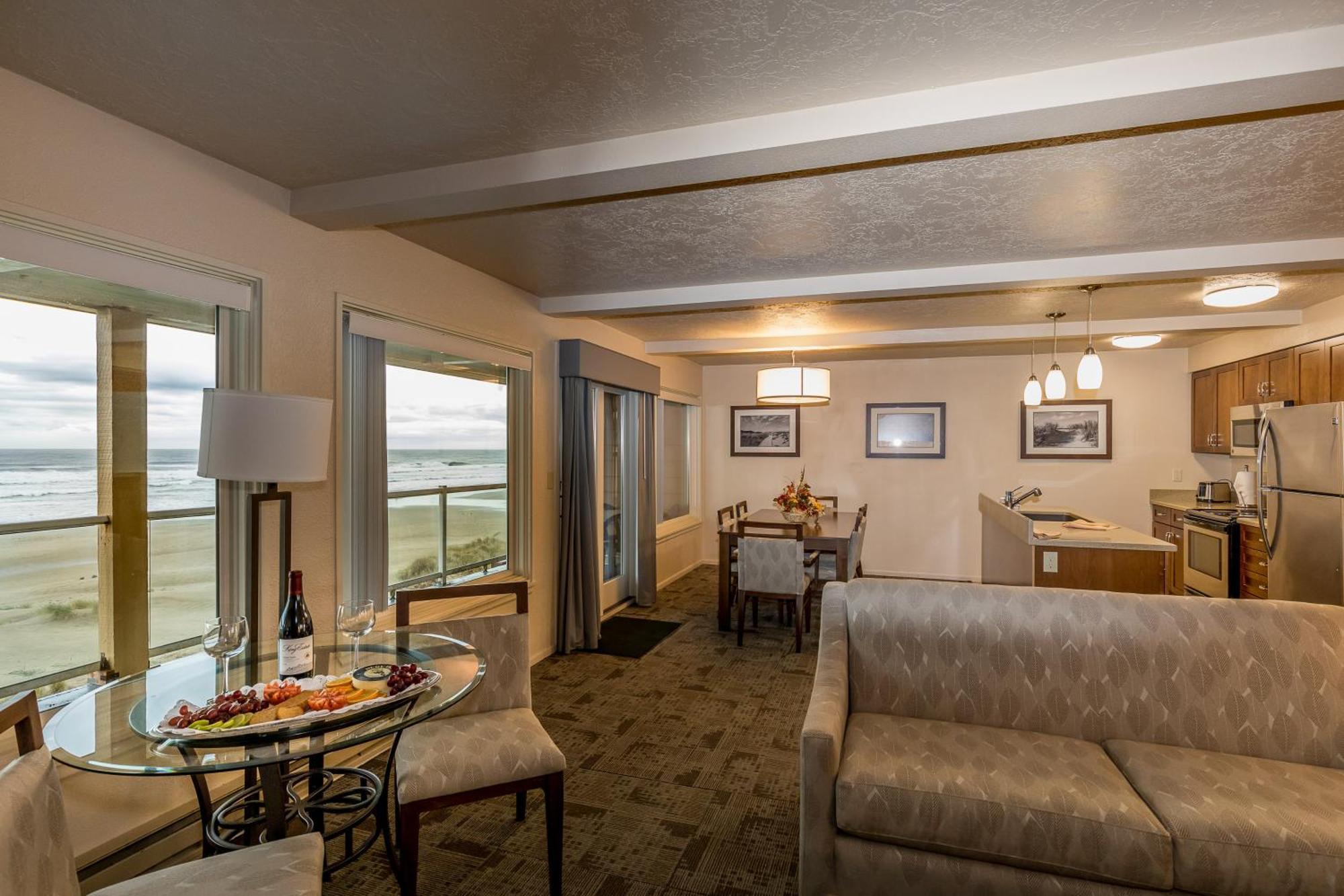 Driftwood Shores Resort Флоренс Экстерьер фото