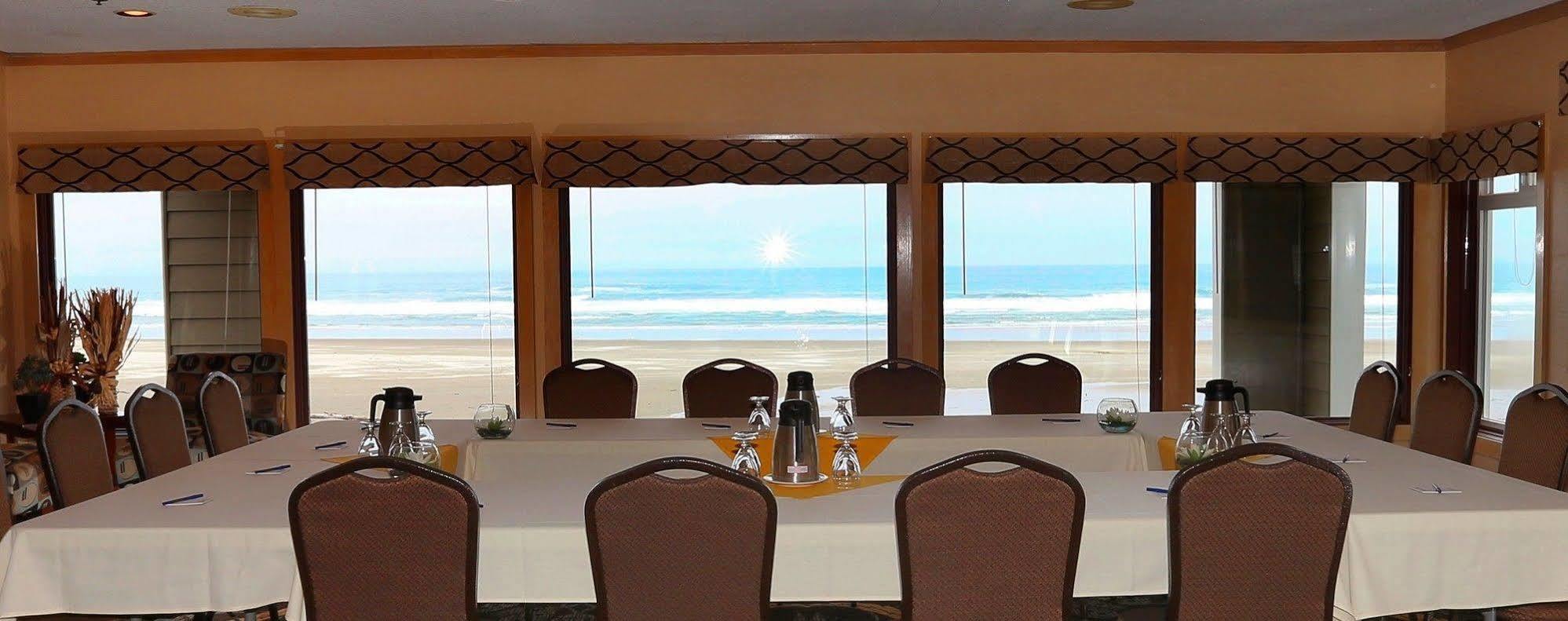 Driftwood Shores Resort Флоренс Экстерьер фото